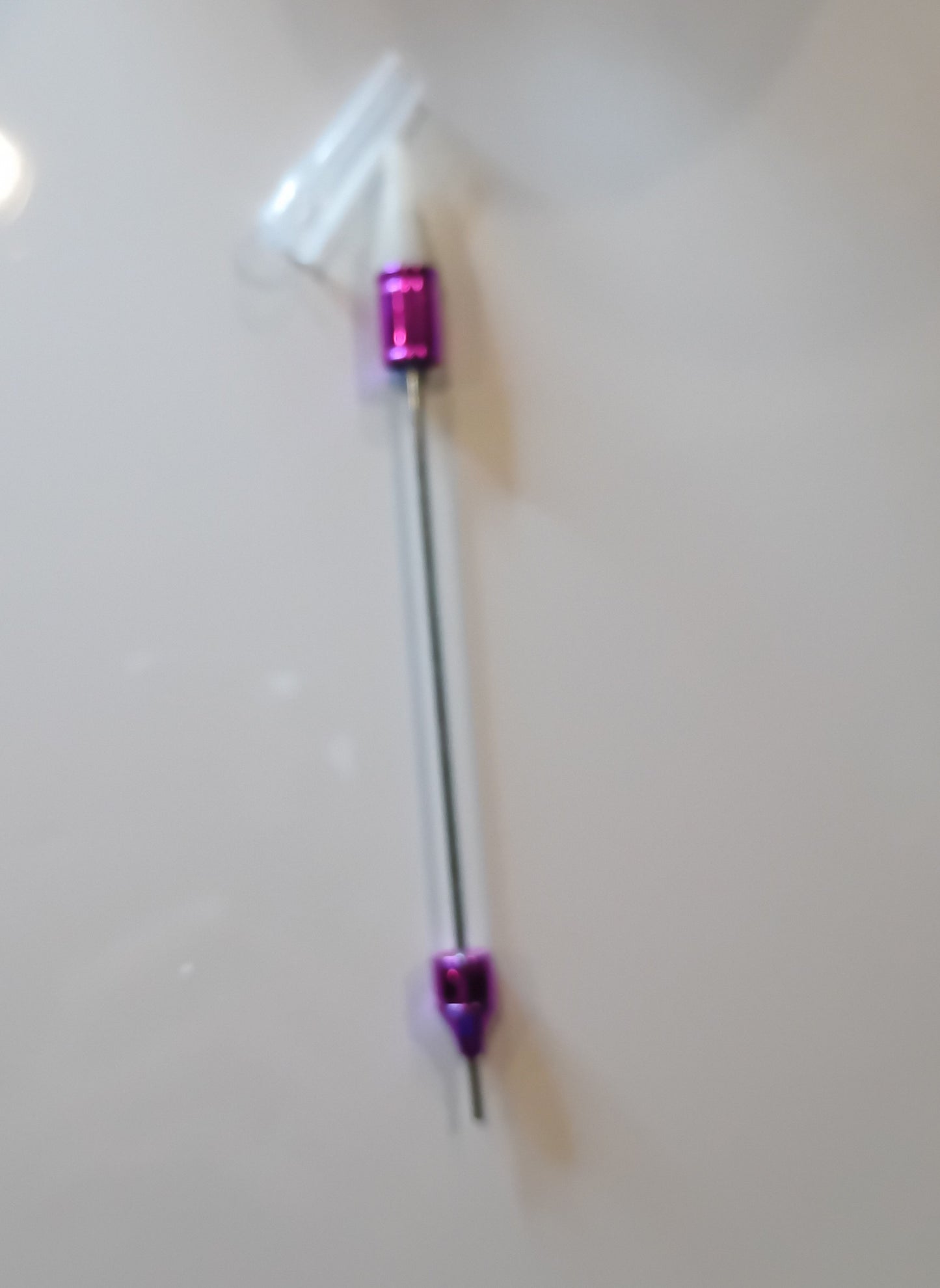Beaded wax pen